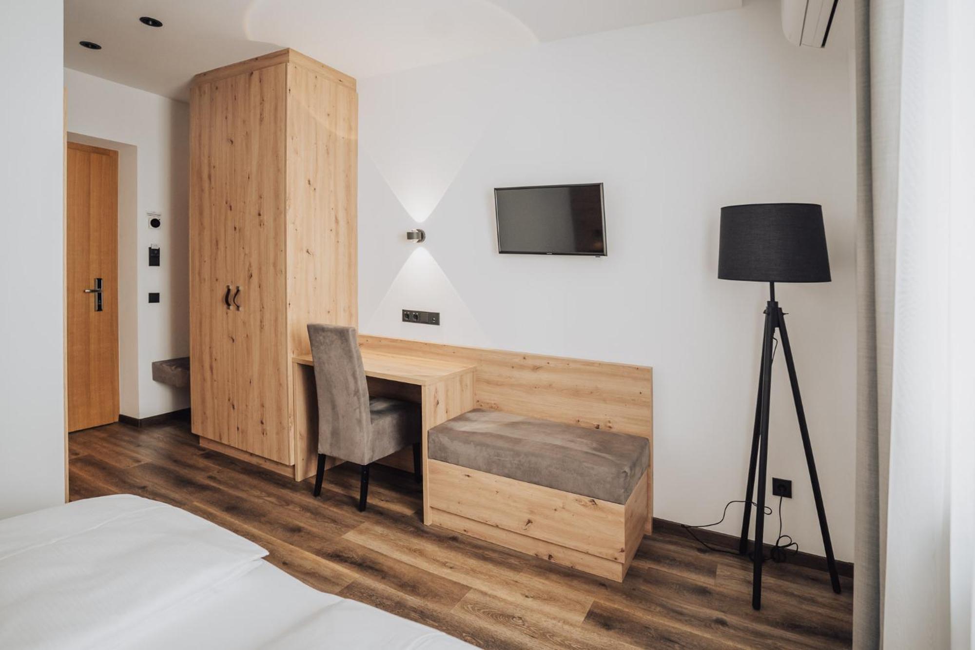 Feichter Hotel & Bistro Bolzano Esterno foto